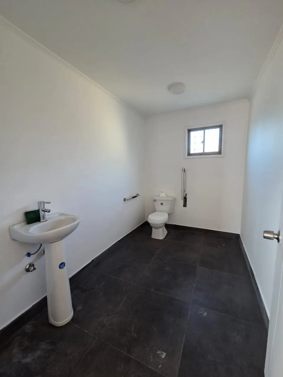 Local comercial de 60 m² en Rocas de Santo Domingo, fotografía 9